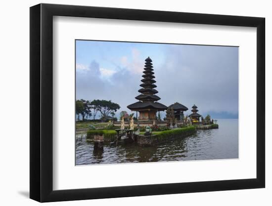 Pura Ulun Danu Bratan Water Temple, Bali Island, Indonesia-Keren Su-Framed Photographic Print