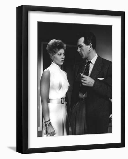 PUSHOVER, 1954 directed by RICHARD QUINE Kim Novak and Fred MacMurray (b/w photo)-null-Framed Photo