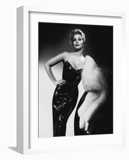 PUSHOVER, 1954 directed by RICHARD QUINE Kim Novak (b/w photo)-null-Framed Photo