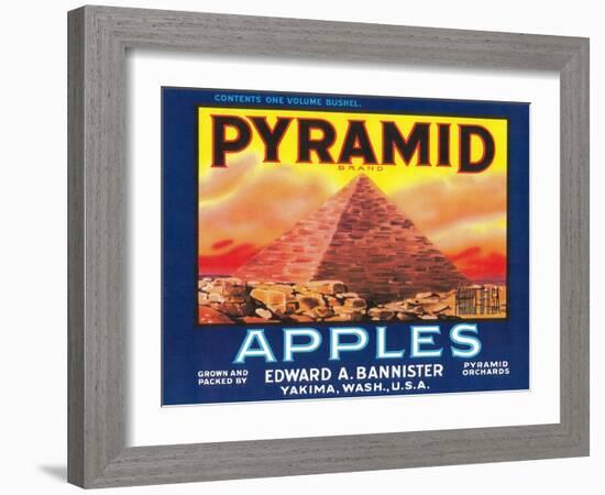 Pyramid Apple Label - Yakima, WA-Lantern Press-Framed Art Print