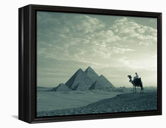 Pyramids, Giza, Egypt-Steve Vidler-Framed Premier Image Canvas