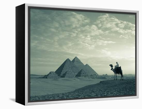 Pyramids, Giza, Egypt-Steve Vidler-Framed Premier Image Canvas