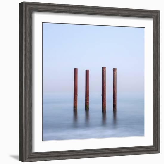 Quadra-Doug Chinnery-Framed Photographic Print