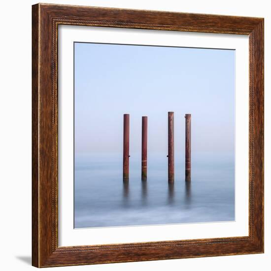 Quadra-Doug Chinnery-Framed Photographic Print