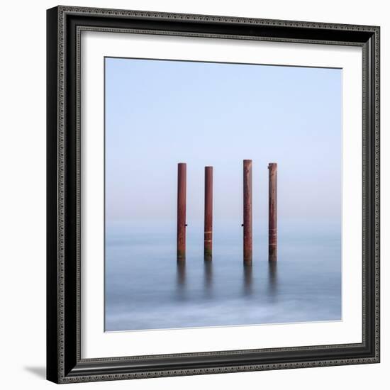 Quadra-Doug Chinnery-Framed Photographic Print