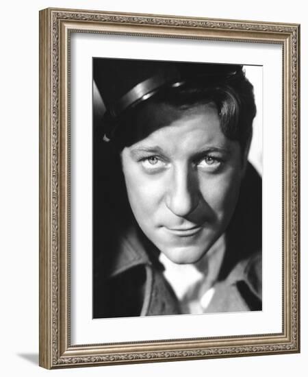 QUAI DES BRUMES, 1938 directed by MARCEL CARNE Jean Gabin (b/w photo)-null-Framed Photo