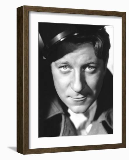 QUAI DES BRUMES, 1938 directed by MARCEL CARNE Jean Gabin (b/w photo)-null-Framed Photo