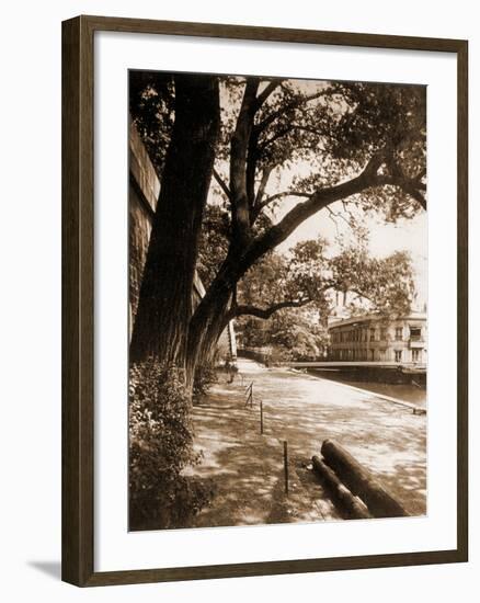 Quai du Pont Neuf-Eugène Atget-Framed Photographic Print