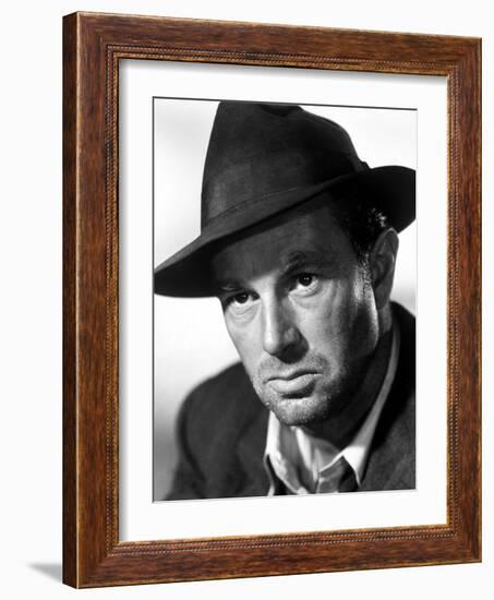 Quand la ville dort THE ASPHALT JUNGLE by John Huston with Sterling Hayden, 1950 (b/w photo)-null-Framed Photo