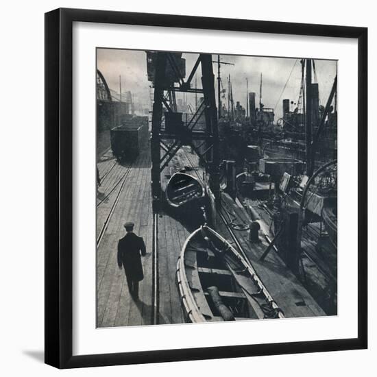 'Quay to Victory', 1941-Cecil Beaton-Framed Photographic Print