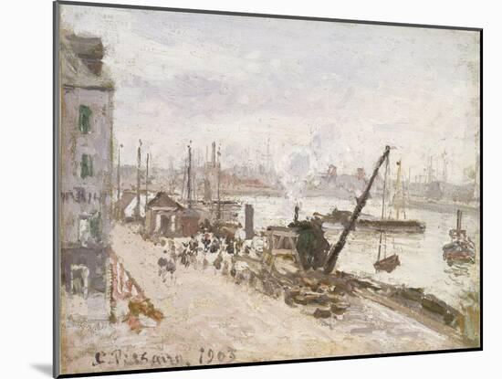 Quayside at Le Havre, 1903-Camille Pissarro-Mounted Giclee Print