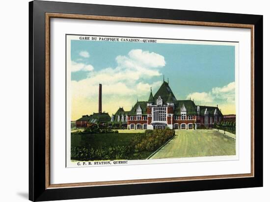 Quebec, Canada - Canadian Pacific Railroad Station Exterior-Lantern Press-Framed Art Print