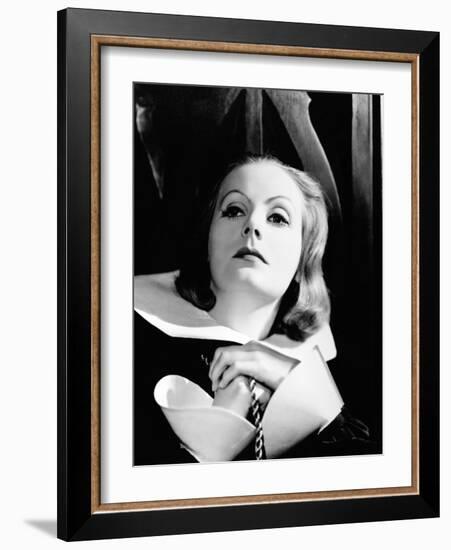 Queen Christina, Greta Garbo, Directed by Rouben Mamoulian, 1933-null-Framed Photographic Print