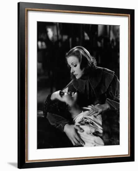 Queen Christina, John Gilbert, Greta Garbo, 1933-null-Framed Photo