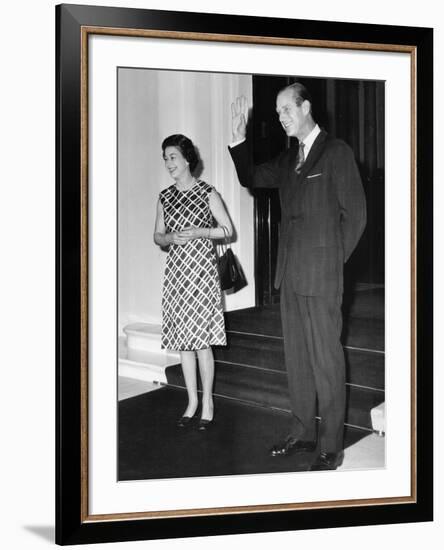 Queen Elizabeth II and Prince Philip hosting a state visit-Associated Newspapers-Framed Photo
