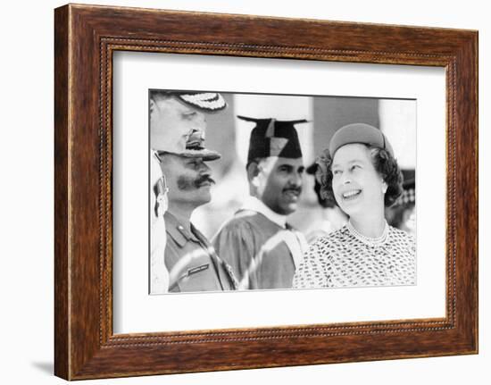 Queen Elizabeth Ii Laughing During Her Tour of India-Associated Newspapers-Framed Photo