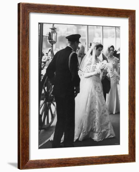 Queen Elizabeth II Marries the Duke of Edinburgh-null-Framed Photographic Print