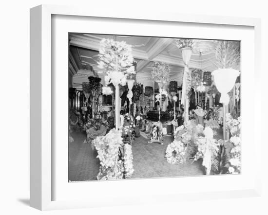 Queen Liliuokalani's coffin in the throne room at Iolani Palace, Honolulu, 1917-null-Framed Photographic Print