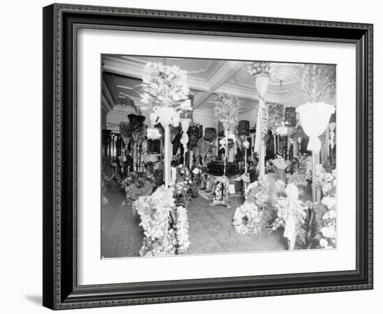 Queen Liliuokalani's coffin in the throne room at Iolani Palace, Honolulu, 1917-null-Framed Photographic Print