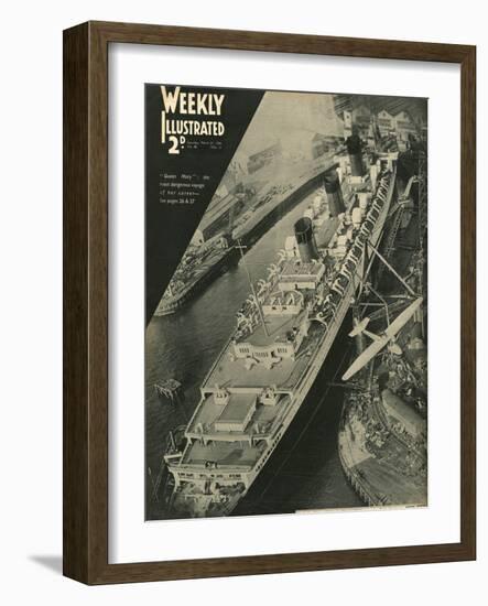 Queen Mary' Ocean Liner, Ready for Travel to Greenock-null-Framed Photographic Print