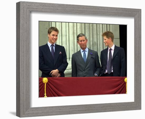 Queen Mother 100th Birthday Celebrations on Buckingham Palace Balcony looking out at crowd, August -null-Framed Photographic Print