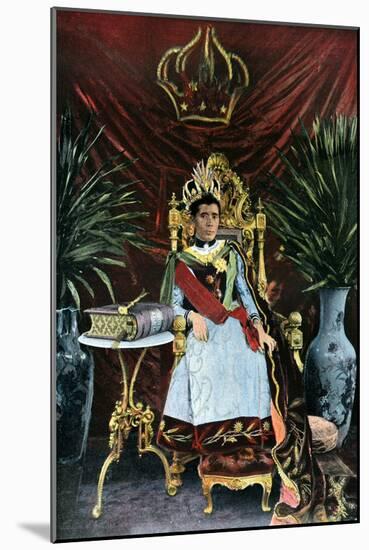Queen Ranavalona Manjaka III of Madagascar, C 1880S-null-Mounted Giclee Print