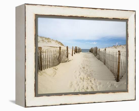 Quiet Beach-Stephen Mallon-Framed Premier Image Canvas