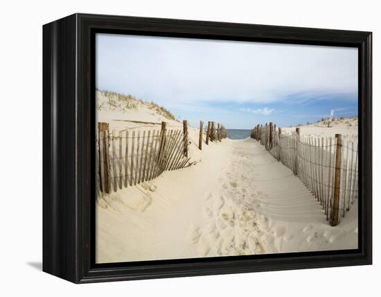 Quiet Beach-Stephen Mallon-Framed Premier Image Canvas