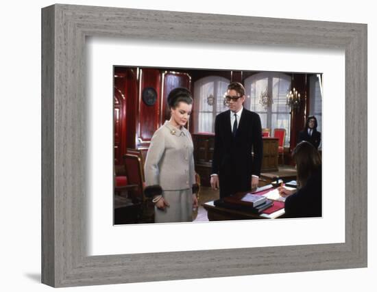 Quoi by neuf Pussycat WHAT'S NEW PUSSYCAT ?de CliveDonner with Romy Schneider and Peter O'Toole, 19-null-Framed Photo