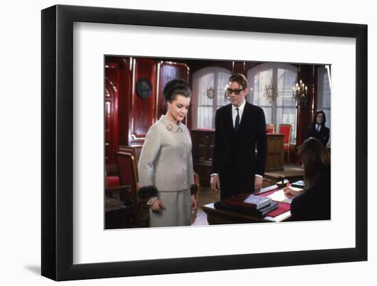 Quoi by neuf Pussycat WHAT'S NEW PUSSYCAT ?de CliveDonner with Romy Schneider and Peter O'Toole, 19-null-Framed Photo