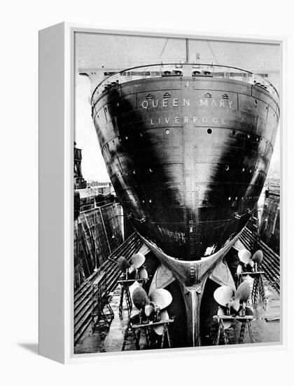 R.M.S. 'Queen Mary' in Dry Dock, Southampton, April 1936-null-Framed Premier Image Canvas