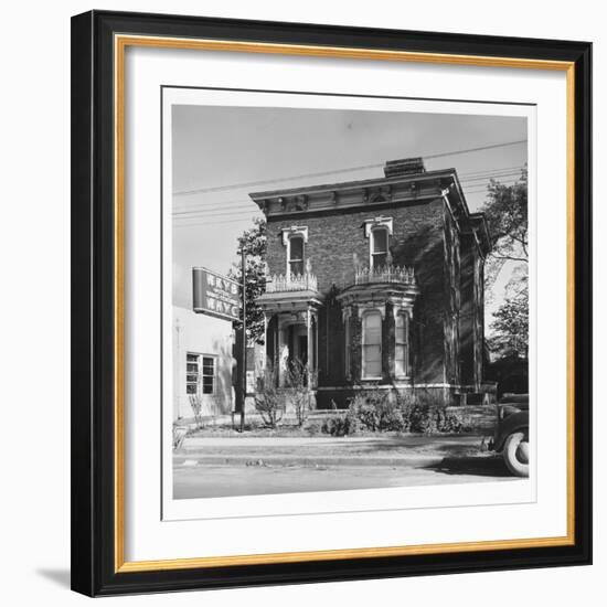 Radio Station Wkyb, Housed in a Victorian Brick Building and Owned by Edwin J. Paxton and Son Edwin-Walker Evans-Framed Photographic Print