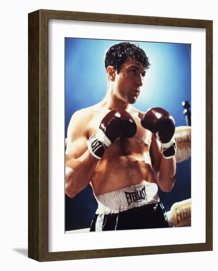 Raging Bull by Martin Scorsese with Robert by Niro, 1980 (photo)-null-Framed Photo