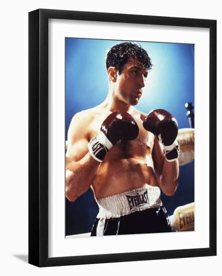 Raging Bull by Martin Scorsese with Robert by Niro, 1980 (photo)-null-Framed Photo