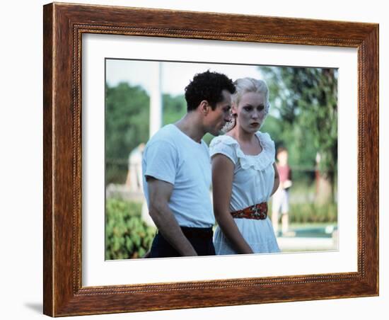 Raging Bull by Martin Scorsese with Robert by Niro and Cathy Moriarty, 1980 (photo)-null-Framed Photo