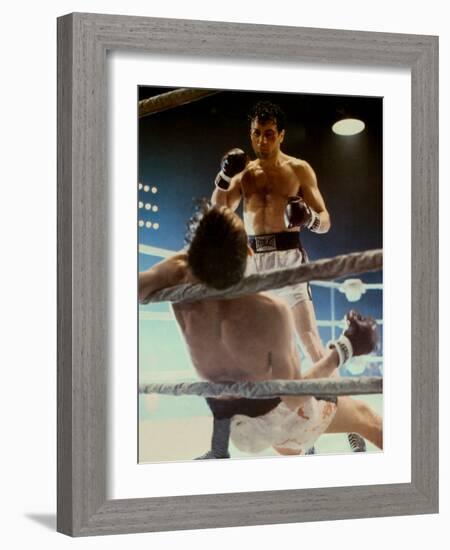 Raging Bull, Robert De Niro, Directed by Martin Scorsese, 1980-null-Framed Photo