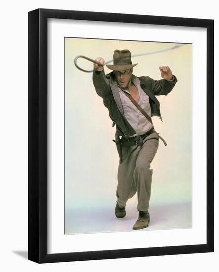 Raiders of the Lost Ark 1981 Directed by Steven Spielberg Harrison Ford-null-Framed Photo