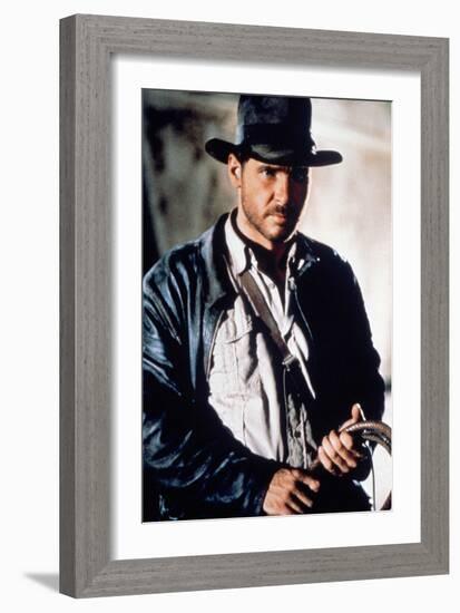 Raiders of the Lost Ark 1981 Directed by Steven Spielberg Harrison Ford-null-Framed Photo