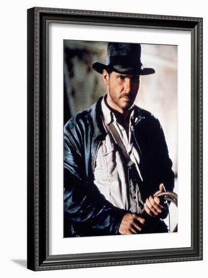 Raiders of the Lost Ark 1981 Directed by Steven Spielberg Harrison Ford-null-Framed Photo