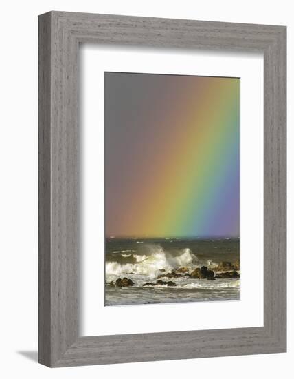 Rainbow and Waves, Hookipa Beach Park, Mauii, Hawaii, USA-Jaynes Gallery-Framed Photographic Print