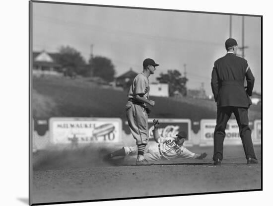 Rainiers Baseball Photograph - Seattle, WA-Lantern Press-Mounted Art Print