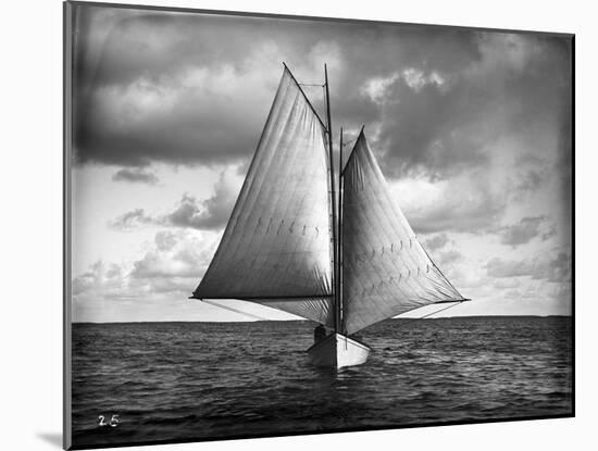 Ralph Monroe's Sharpie, the Kingfish, Sailing Wing-On-Wing, C.1890-null-Mounted Photographic Print