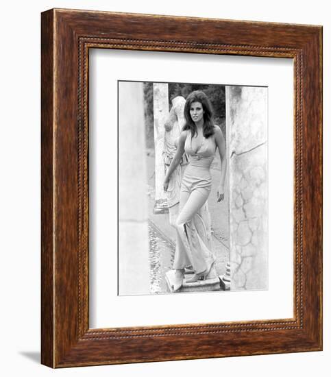 Raquel Welch-null-Framed Photo