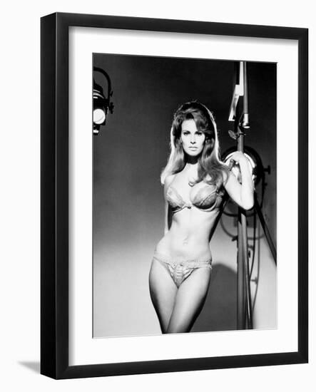 Raquel Welch-null-Framed Photographic Print