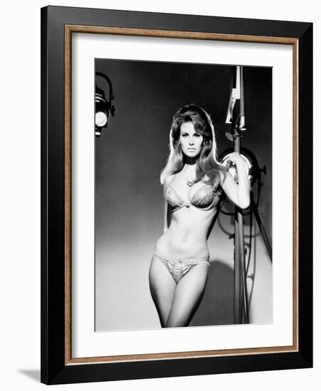 Raquel Welch-null-Framed Photographic Print