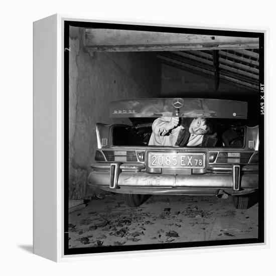 Raymond Devos Hiding in a Boot-Thérese Begoin-Framed Premier Image Canvas