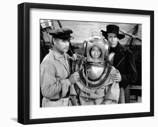 Reap The Wild Wind, Victor Varconi, John Wayne, Raymond Massey, 1942-null-Framed Photo