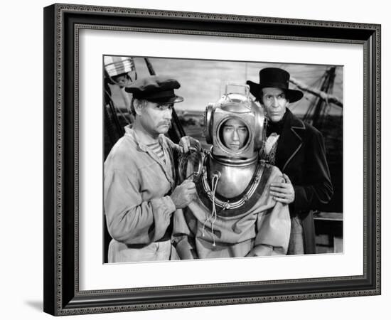 Reap The Wild Wind, Victor Varconi, John Wayne, Raymond Massey, 1942-null-Framed Photo