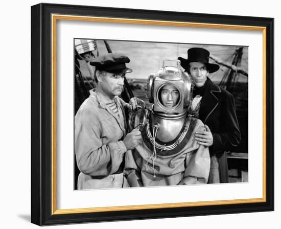 Reap The Wild Wind, Victor Varconi, John Wayne, Raymond Massey, 1942-null-Framed Photo