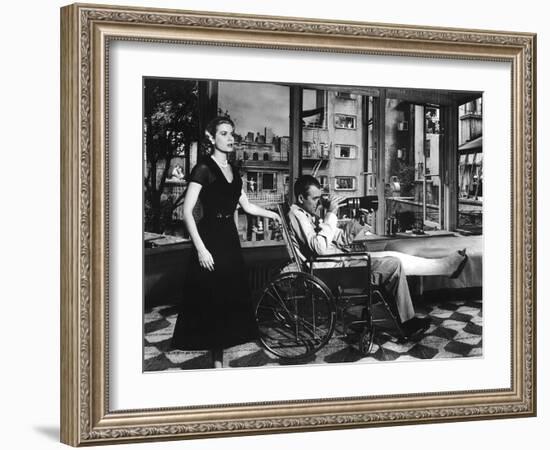 REAR WINDOW, 1954 directed by ALFRED HITCHCOCK Grace Kelly and James Stewart (b/w photo)-null-Framed Photo